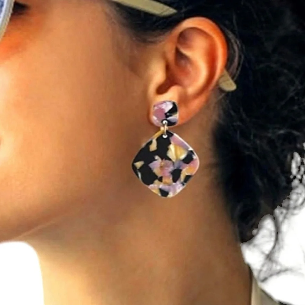 Beautiful Boho Resin Mosaic Earrings New without Tags - Picture 3 of 4